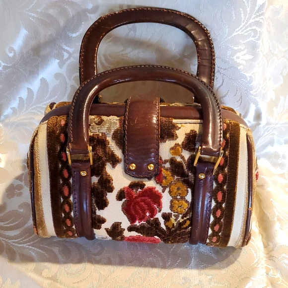 Tano Of Madrid Tapestry & Leather Handbag - Picture 2 of 6